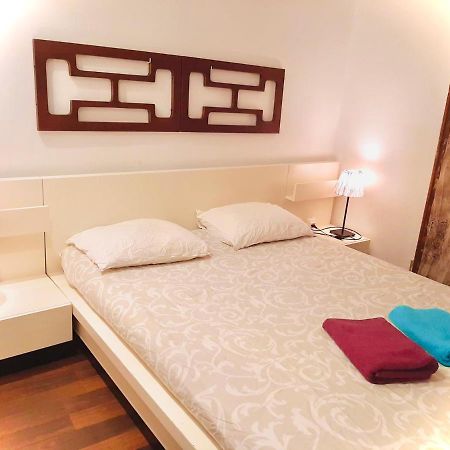 דירות ברצלונה 022 Apartamento 1-1 מראה חיצוני תמונה